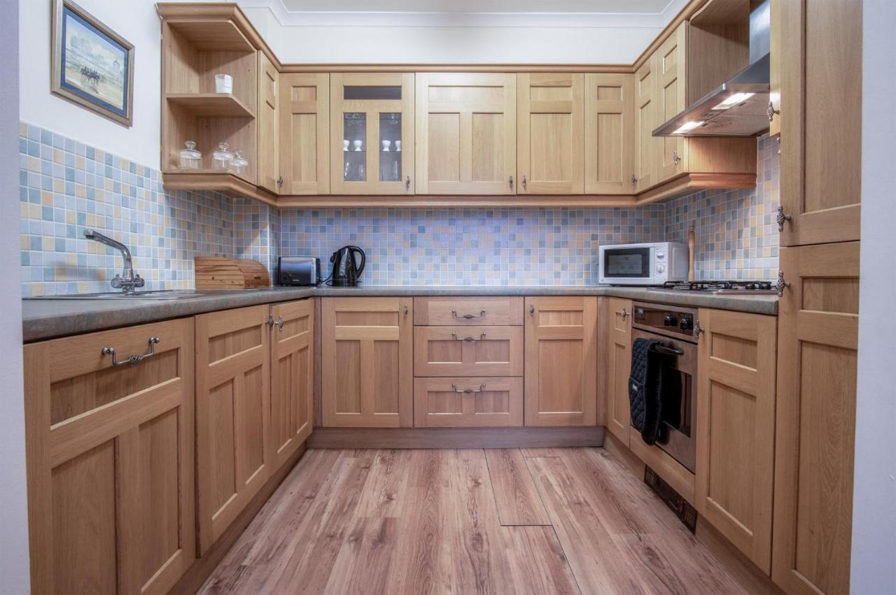 Arcadia - 1 Bedroom Apartment - טנבי מראה חיצוני תמונה