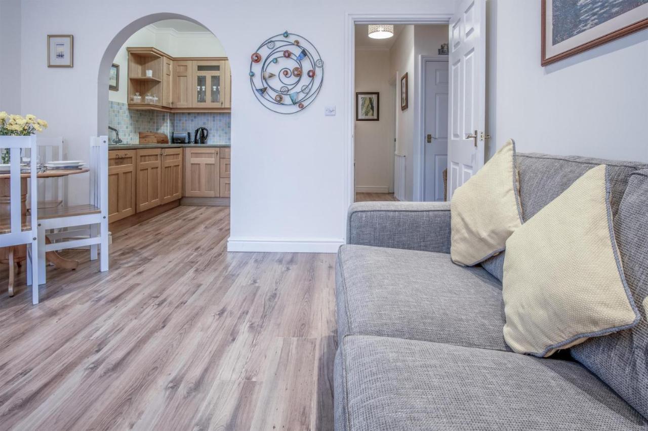 Arcadia - 1 Bedroom Apartment - טנבי מראה חיצוני תמונה